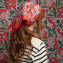 Load image into Gallery viewer, Greta Bandana 105