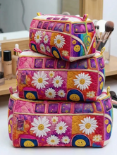 Load image into Gallery viewer, Quilted Makeup Organizer Bag Set